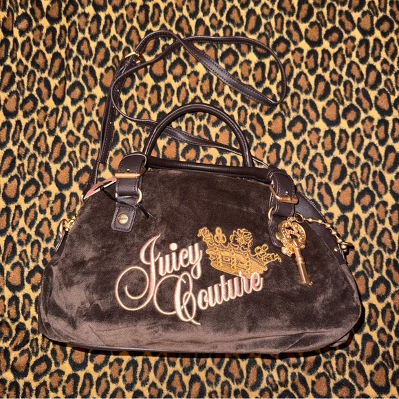NWT Juicy Couture Chocolate Velour The Key To Juicy Satchel Viral Y2K - Picture 1 of 4